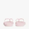 Chinelo com detalhes em monograma
