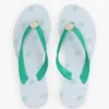 Chinelo com monograma e detalhes em metal