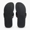 Chinelo com riscas exclusivas Chinelo com riscas exclusivas