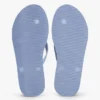 Chinelos com detalhes em monograma