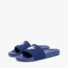 Chinelos de piscina com monograma bordado Chinelos de piscina com monograma bordado