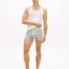 Conjunto de 3 camisolas sem mangas Conjunto de 3 camisolas sem mangas