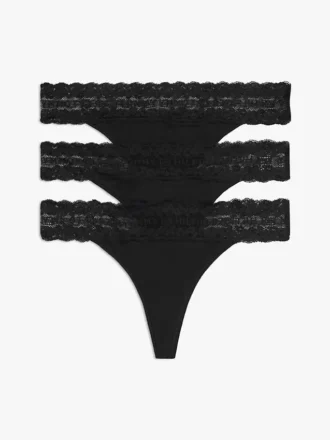 Conjunto de 3 tangas com acabamento em renda