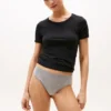 Conjunto de 3 tangas sem costuras Conjunto de 3 tangas sem costuras