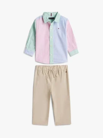 Conjunto de camisa e calças às riscas para bebés