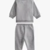 Conjunto de camisola e calças com logótipo para bebés