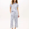 Conjunto de camisola e calças curtas para dormir Conjunto de camisola e calças curtas para dormir