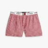 Conjunto de pijama com t-shirt e calções de tecido Conjunto de pijama com t-shirt e calções de tecido