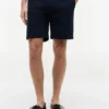 Corte Regular Calções Tommy com cintura confortável de 18 cm Corte Regular Calções Tommy com cintura confortável de 18 cm