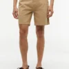 Corte Regular Calções Tommy com cintura confortável de 18 cm Corte Regular Calções Tommy com cintura confortável de 18 cm