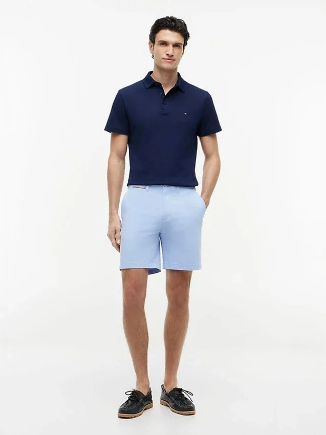 Corte Regular Calções Tommy com cintura confortável de 18 cm Corte Regular Calções Tommy com cintura confortável de 18 cm