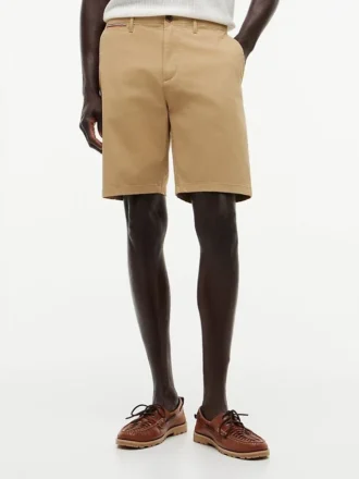 Corte Regular, cintura confortável de 23 cm, calções Tommy