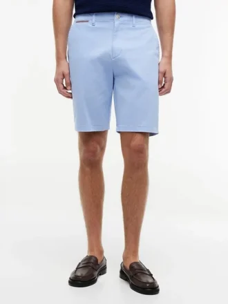 Corte Regular, cintura confortável de 23 cm, calções Tommy