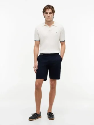 Corte Regular, cintura confortável de 23 cm, calções Tommy