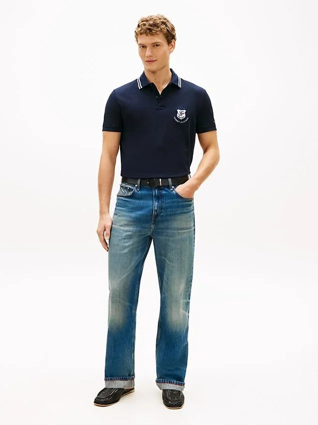 Corte regular Polo em piqué com emblema Monogram Corte regular Polo em piqué com emblema Monogram