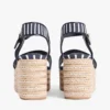Espadrilha com cunha de plataforma e riscas bretãs Espadrilha com cunha de plataforma e riscas bretãs