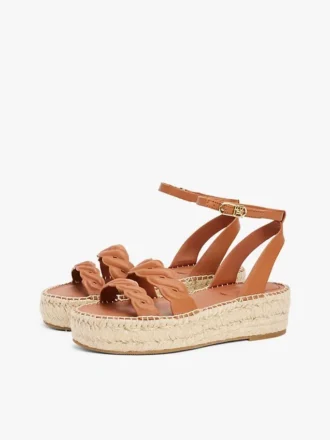 Espadrilha de plataforma com tiras torcidas em couro Espadrilha de plataforma com tiras torcidas em couro