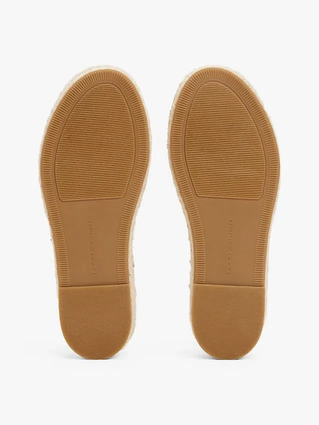 Espadrilha de plataforma com tiras torcidas em couro Espadrilha de plataforma com tiras torcidas em couro