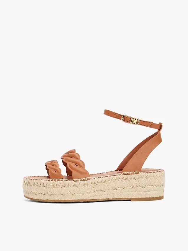 Espadrilha de plataforma com tiras torcidas em couro Espadrilha de plataforma com tiras torcidas em couro