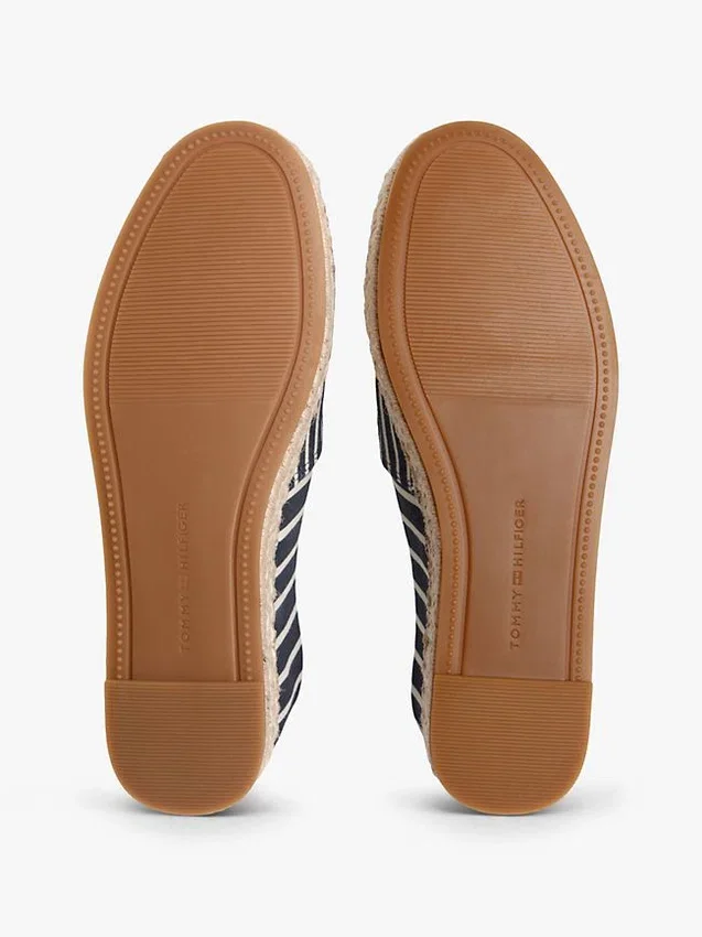 Espadrilha de plataforma em lona às riscas Espadrilha de plataforma em lona às riscas