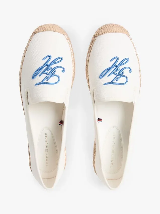 Espadrilha em lona com monograma Espadrilha em lona com monograma