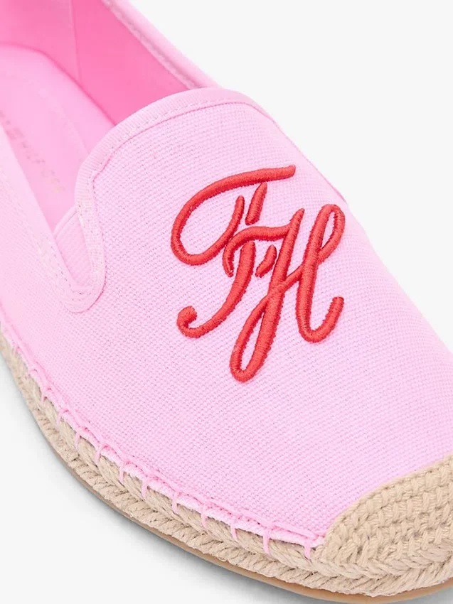 Espadrilha em lona com monograma Espadrilha em lona com monograma