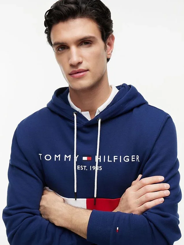 Hoodie com capuz em blocos de cor e logótipo Tommy bordado Hoodie com capuz em blocos de cor e logótipo Tommy bordado