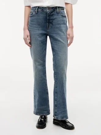 Jeans bootcut elásticos de cintura média