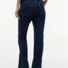 Jeans bootcut elásticos de cintura média Jeans bootcut elásticos de cintura média