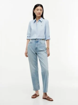 Jeans de cintura alta e corte cónico