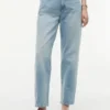 Jeans de cintura alta e corte cónico Jeans de cintura alta e corte cónico