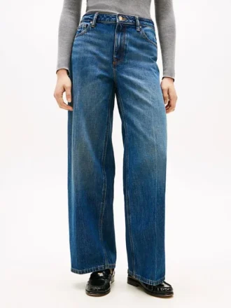 Jeans de cintura alta e perna larga