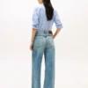 Jeans de cintura alta e perna larga Jeans de cintura alta e perna larga