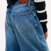 Jeans de cintura média com padrão em toda a peça