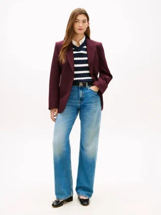 Jeans de cintura média, largos e de corte reto Jeans de cintura média, largos e de corte reto