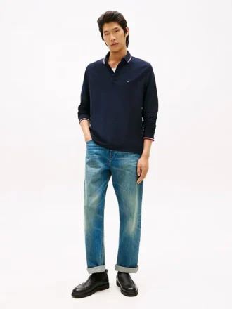 Jeans descontraídos com fivela