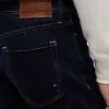 Jeans direitos com lavagem índigo Jeans direitos com lavagem índigo