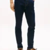 Jeans justos elásticos Jeans justos elásticos