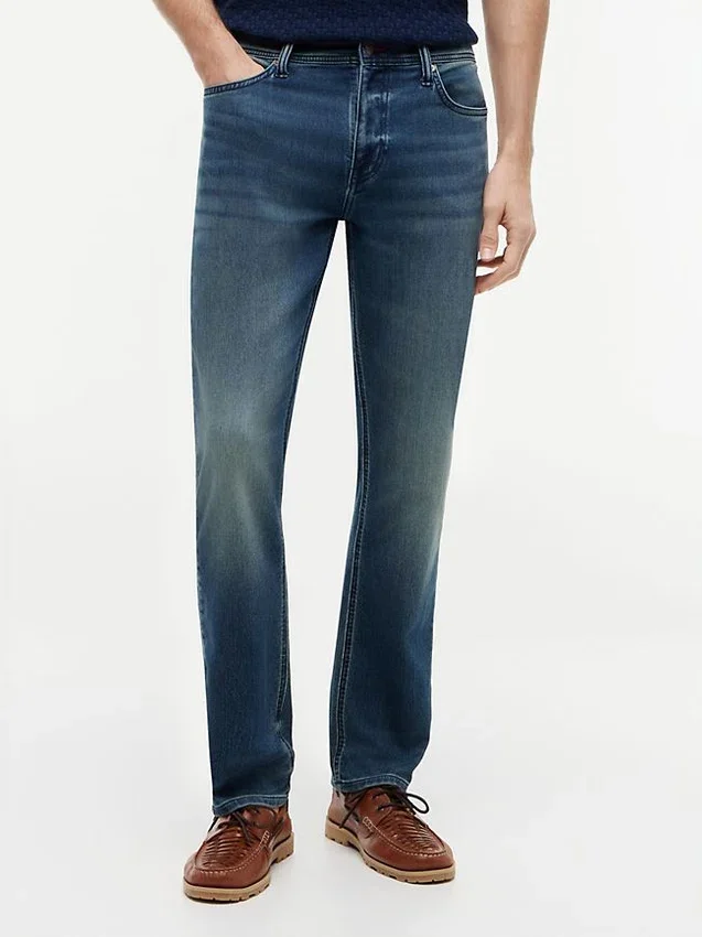 Jeans justos elásticos Jeans justos elásticos