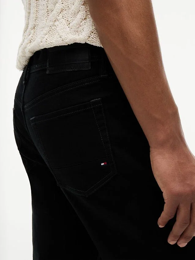 Jeans justos elásticos Jeans justos elásticos