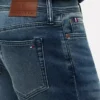 Jeans justos elásticos Jeans justos elásticos