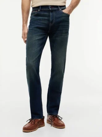 Jeans justos elásticos e leves