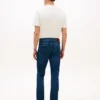 Jeans justos elásticos e leves Jeans justos elásticos e leves