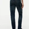 Jeans justos elásticos e leves Jeans justos elásticos e leves