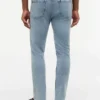 Jeans justos elásticos e leves Jeans justos elásticos e leves