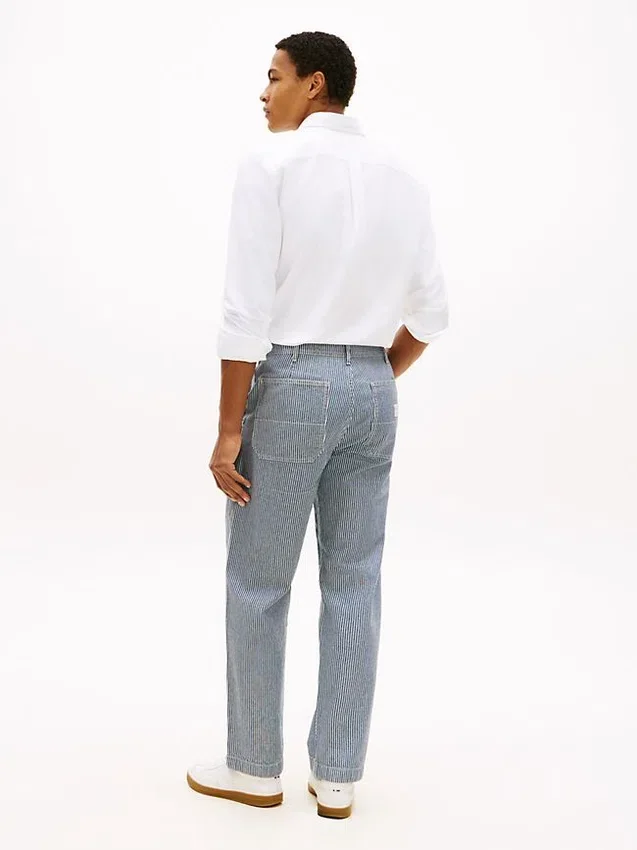 Jeans largos e retos com riscas ferroviárias Jeans largos e retos com riscas ferroviárias
