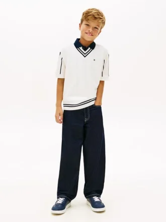 Jeans largos estilo carpinteiro para criança