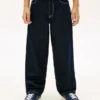 Jeans largos estilo carpinteiro para criança Jeans largos estilo carpinteiro para criança