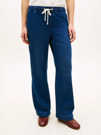 Jeans leves de perna larga Jeans leves de perna larga
