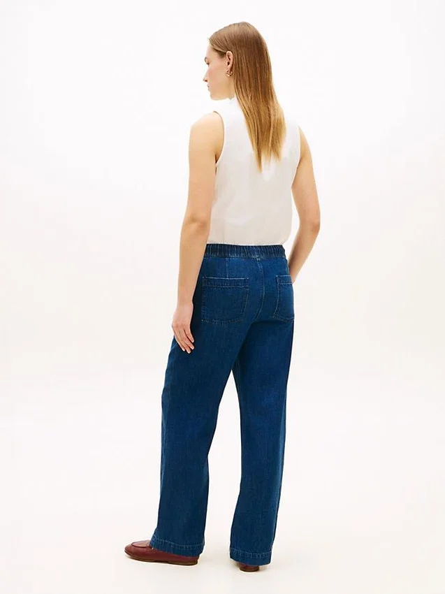 Jeans leves de perna larga Jeans leves de perna larga